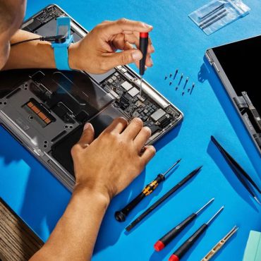 Picture of How Much Does Broken Laptop Screen Repair Cost? - City Laptop Repairs