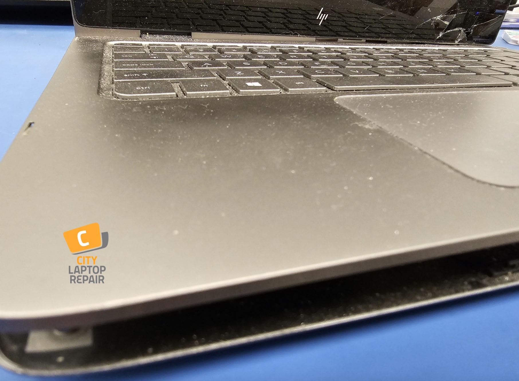 Open case of HP Laptop Computer Repair