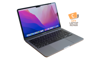 MacBook A3113 2024 screen replacement